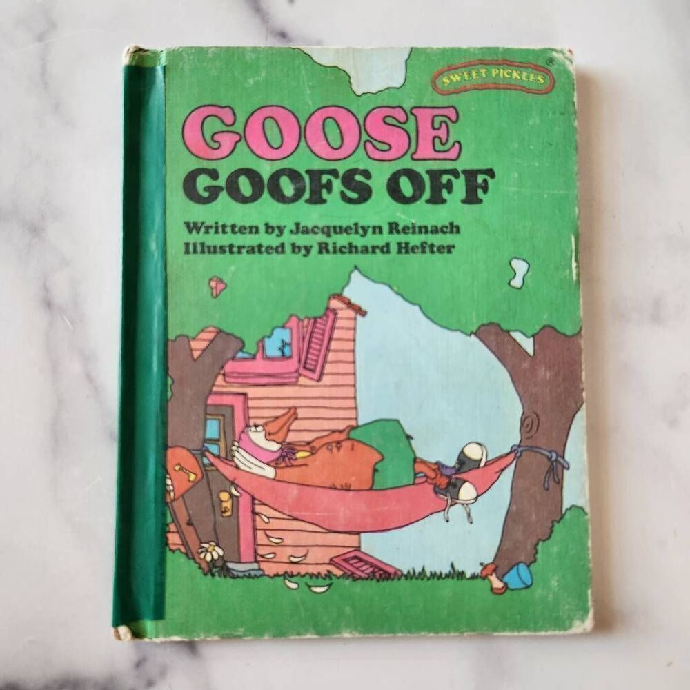Sweet pickles goose goes off vintage '70s children's hardback book kids fiction